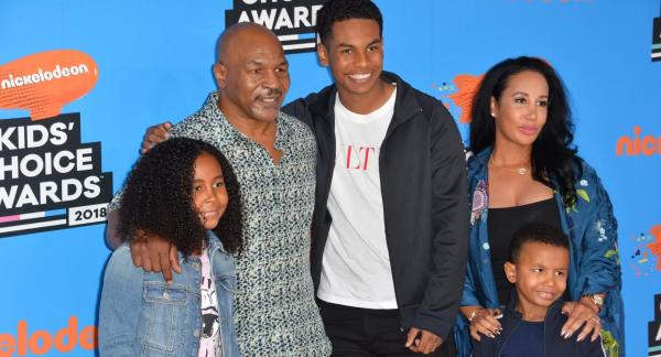 «Железный Майк»: биография Майка Тайсона, яркие победы и поражения